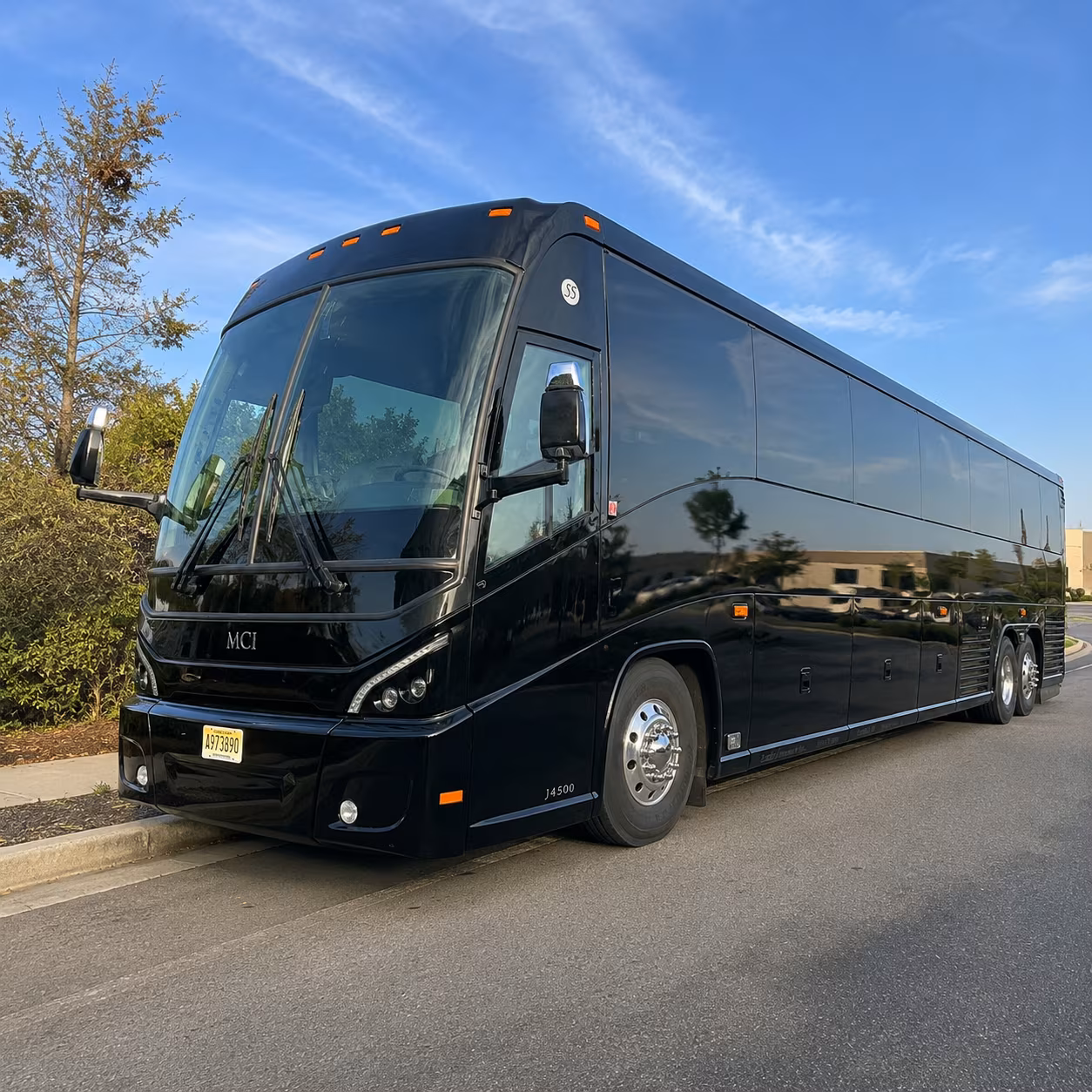 long distance bus trips to ann arbor east lansing and michigan s college towns