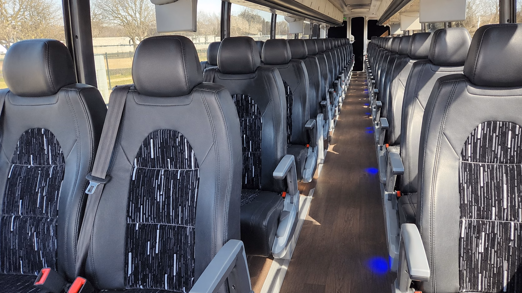southfield bus rental service area