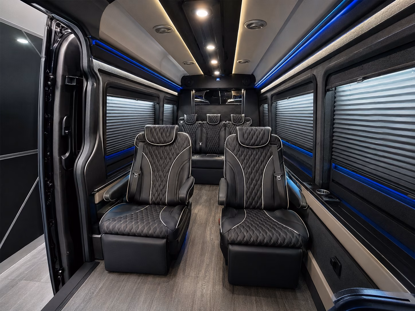 southfieldcharterbusservices com makes multi stop hotel pickups across southfield easy to coordinate
